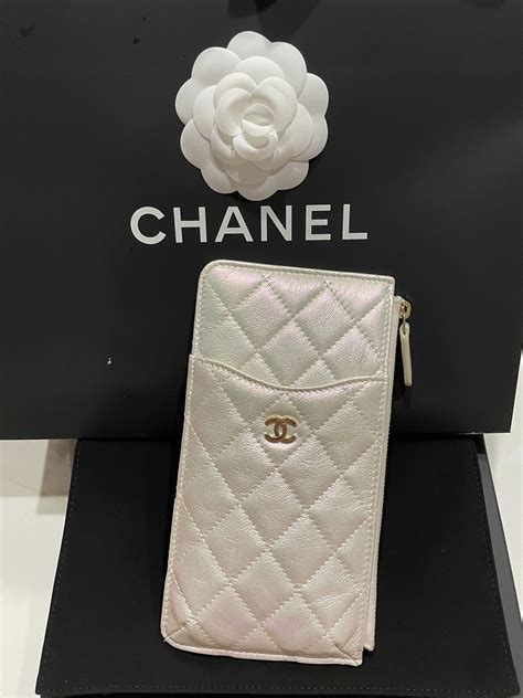 chanel wallet holder